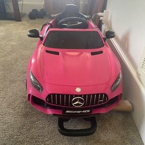 Mercedes 12V C63S kids ride on